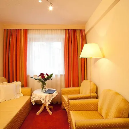 Ferienresidenz La Penzion 3*